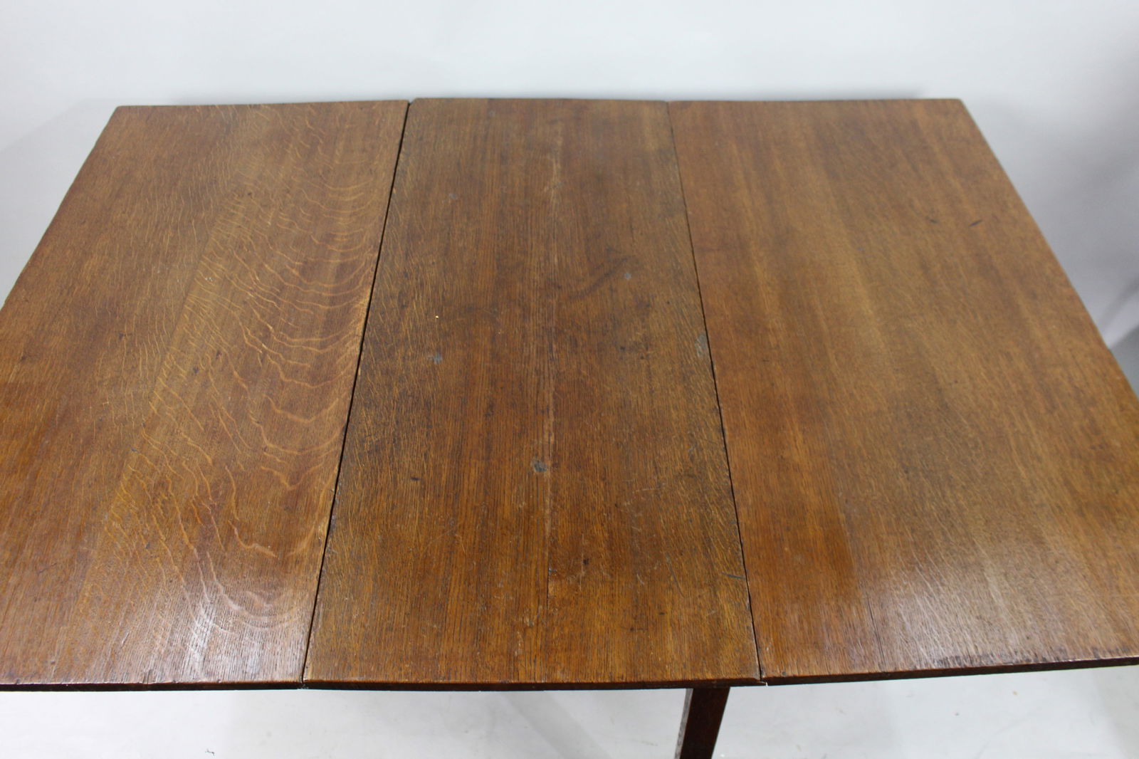 Georgian Oak Drop-Leaf Table c.1790 - 9