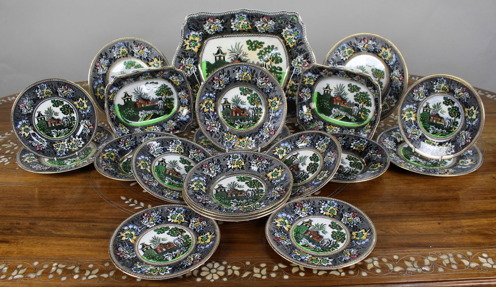 Hatterbridge Pottery Chinoiseries Rogers 20-Piece Dinner Service: Title: Hatterbridge Pottery Chinoiseries Rogers 20-Piece Dinner Service Description: Hatterbridge Pottery “Reproduction of Rogers 1780” 20-Piece Dinner Service English early 20th c.