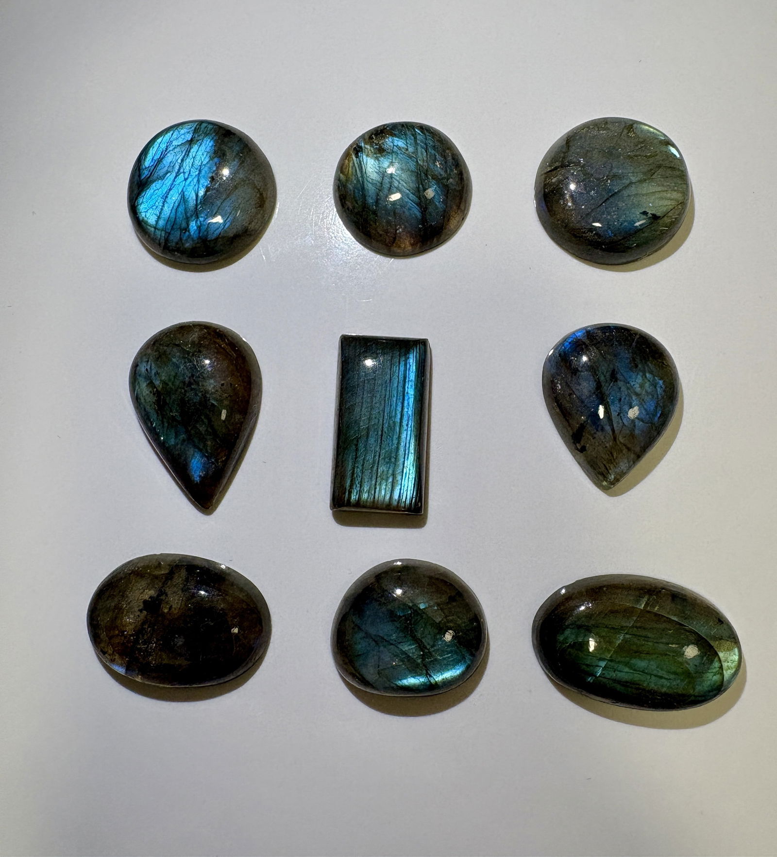 243.40ct Labradorite Lot Loose - 11