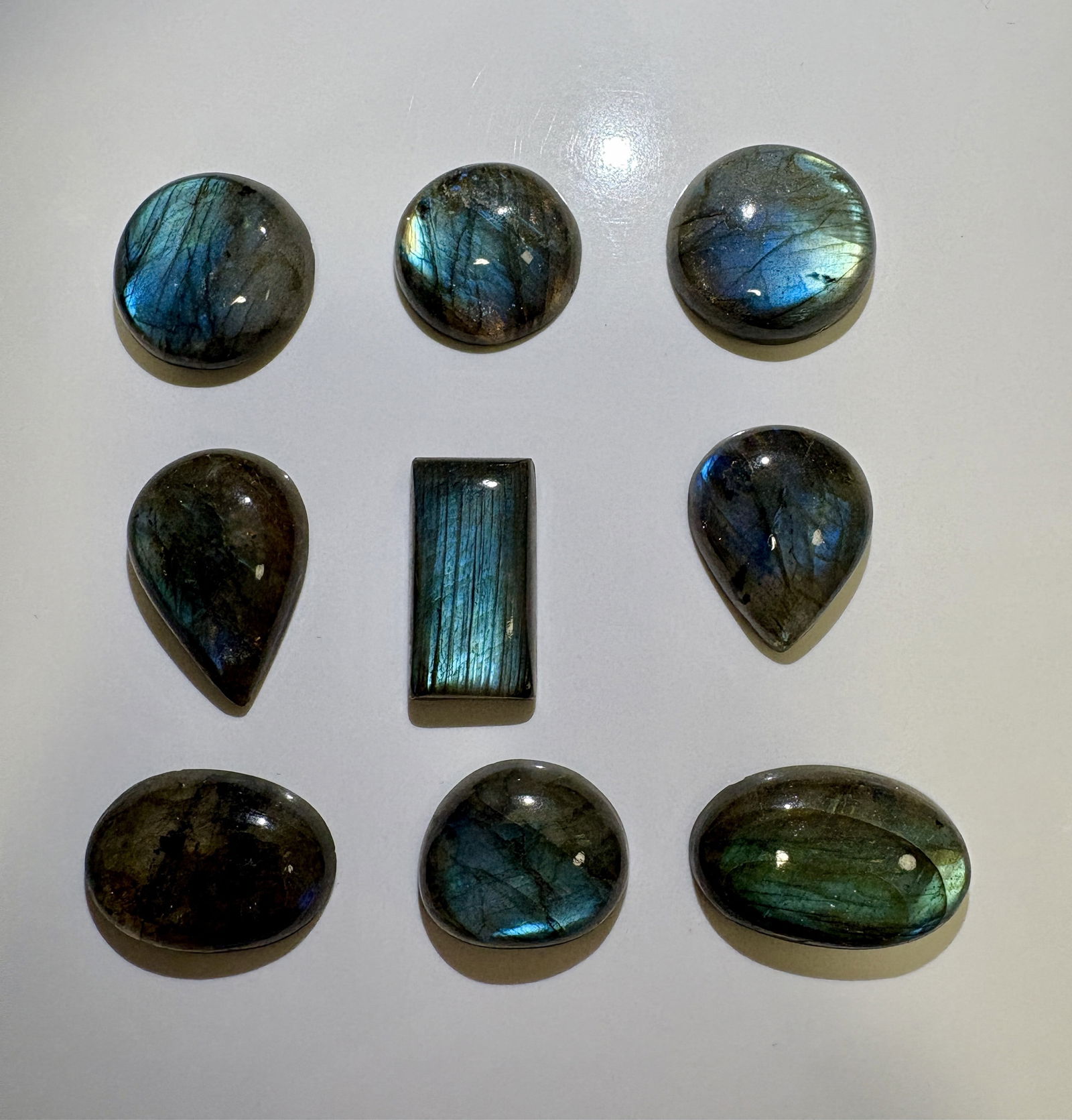 243.40ct Labradorite Lot Loose - 9