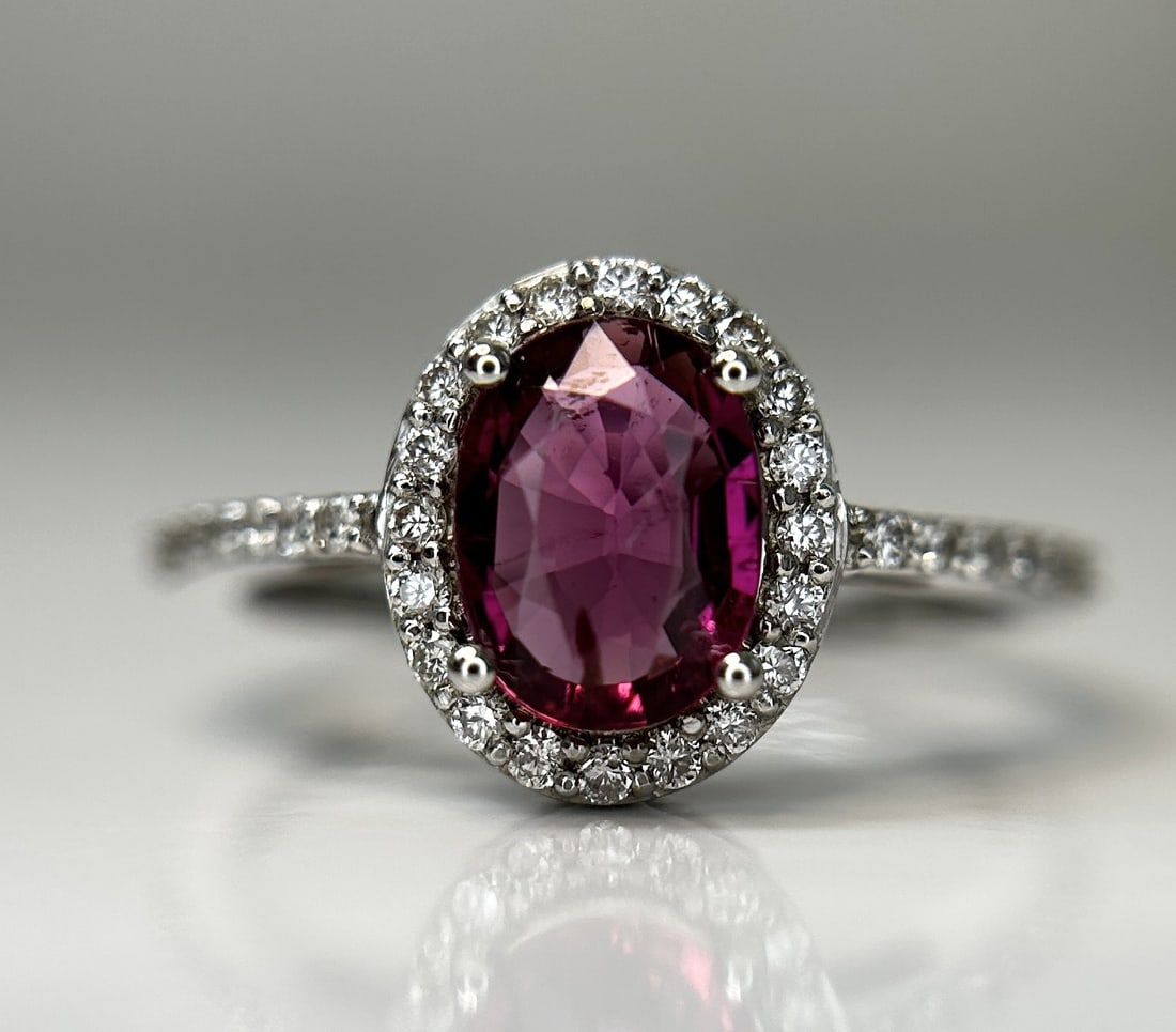 Beautiful Natural Tourmaline Rubellite Ring With Diamonds and 18k Gold (1 of 8)