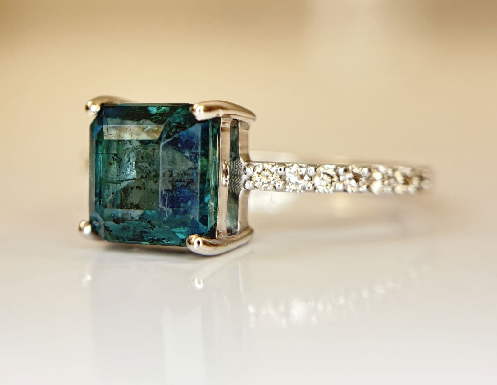 Beautiful 2.50 CT Natural Emerald Ring With Natural Diamonds & Platinum 950 - 4