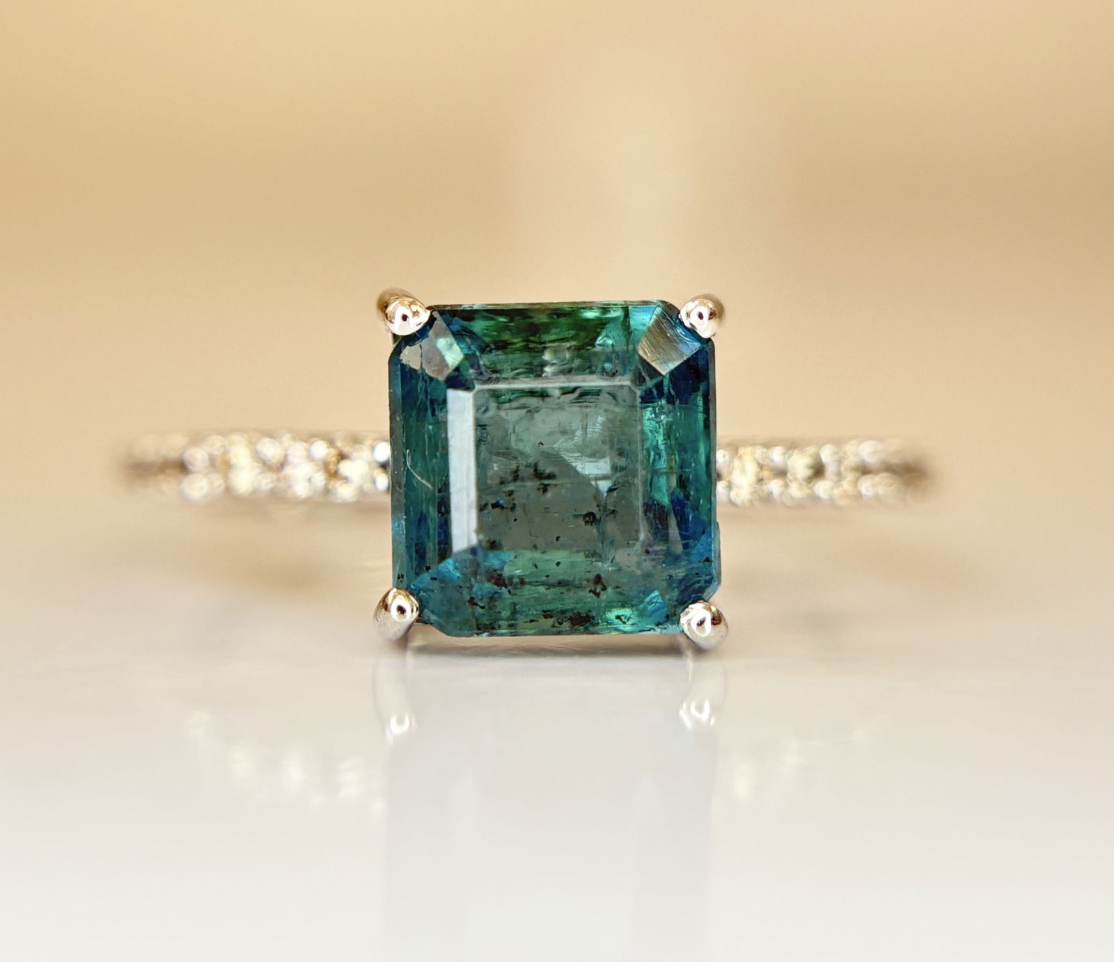 Beautiful 2.50 CT Natural Emerald Ring With Natural Diamonds & Platinum 950 - 8