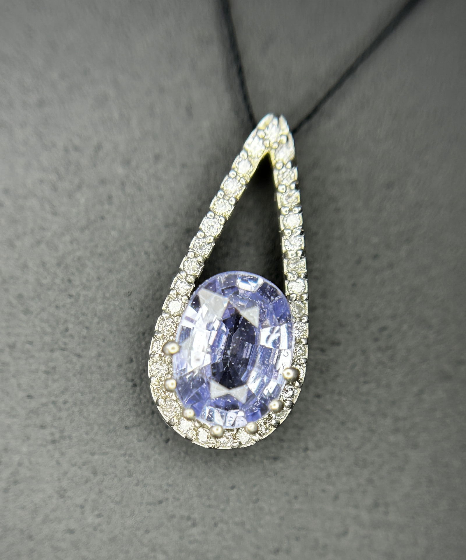 Beautiful 1.59 CT Unheated Ceylon Blue Sapphire Diamonds & 950 Platinum Pendant (1 of 10)