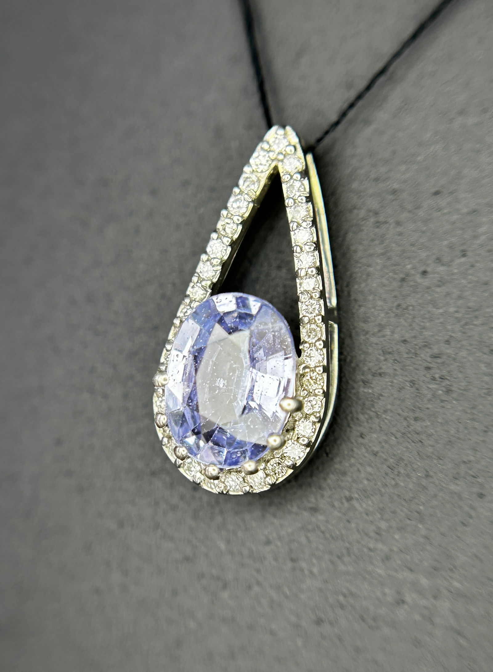 Beautiful 1.59 CT Unheated Ceylon Blue Sapphire Diamonds & 950 Platinum Pendant - 3
