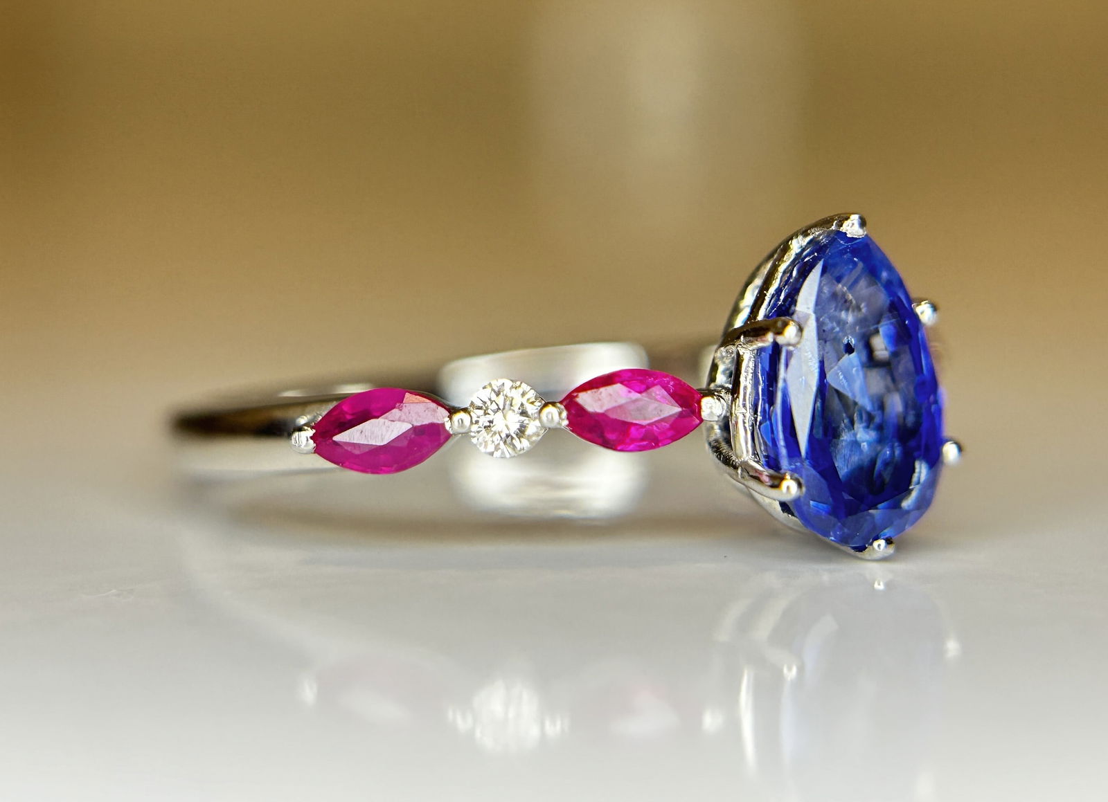 Beautiful 1.06 CT Unheated Burma Blue Sapphire With Burma Ruby, Natural Diamonds & 950 Platinum - 9