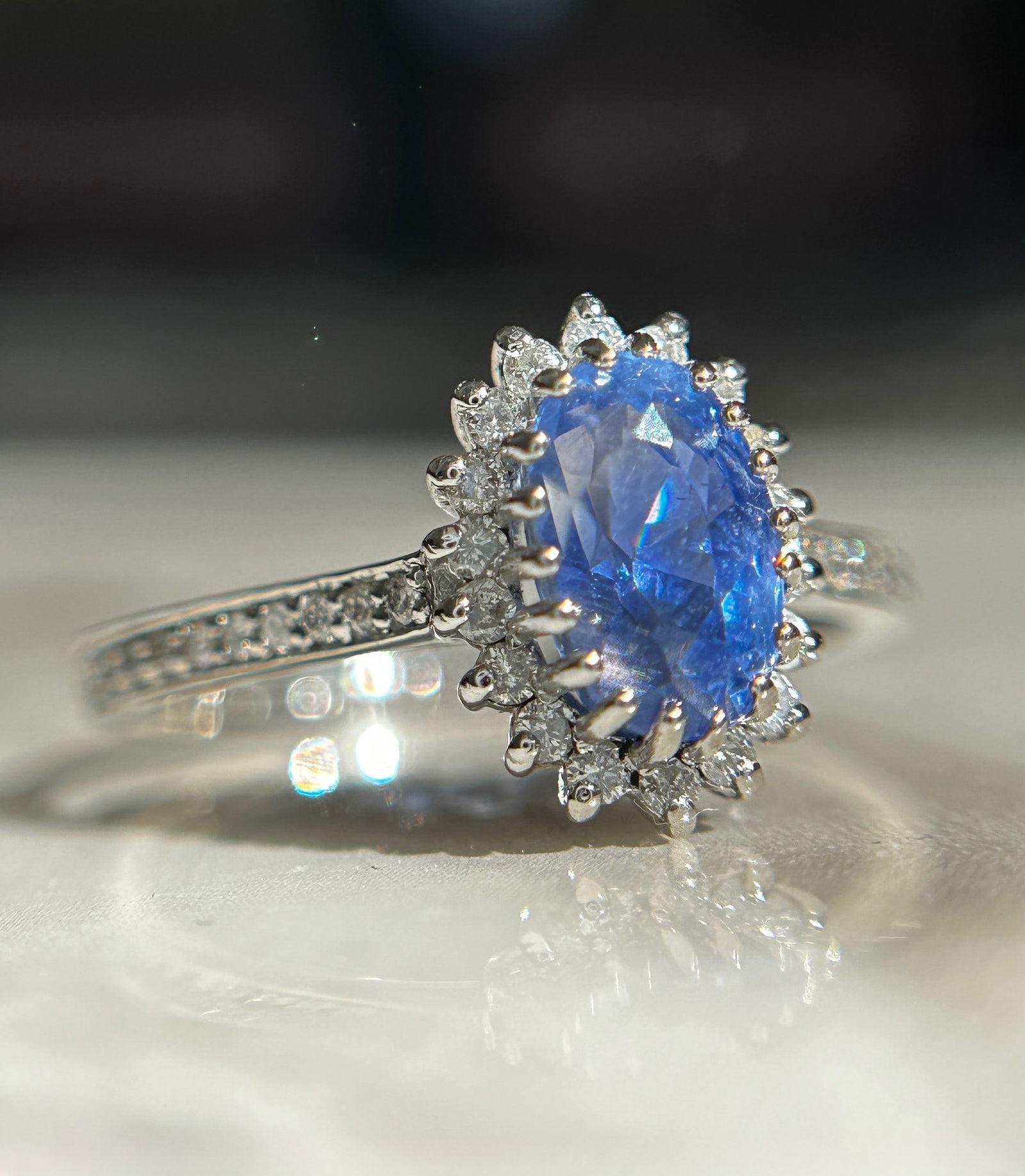 Beautiful 2.19 CT Unheated Burma Blue Sapphire Diamonds & 950 Platinum - 5