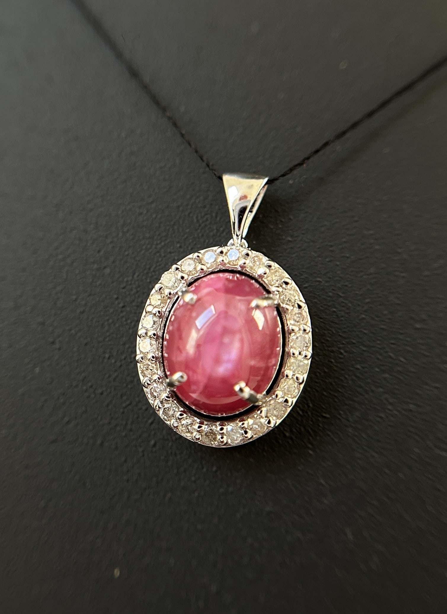 Beautiful Natural Star Ruby Pendant 2.35Ct With Natural Diamonds & 18k Gold - 7