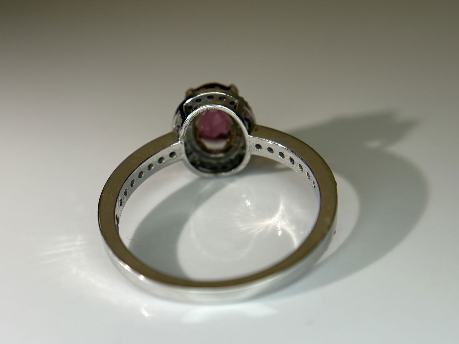 Beautiful Natural 1.00 Ct Spinel Ring With Diamonds and 18k Gold - 8