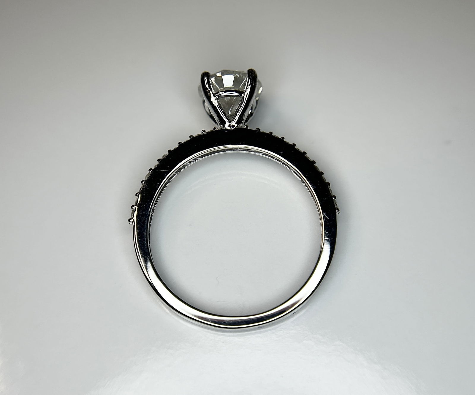 Beautiful 1.82ct Untreated Natural Solitaire Diamond & 18k Gold - 4