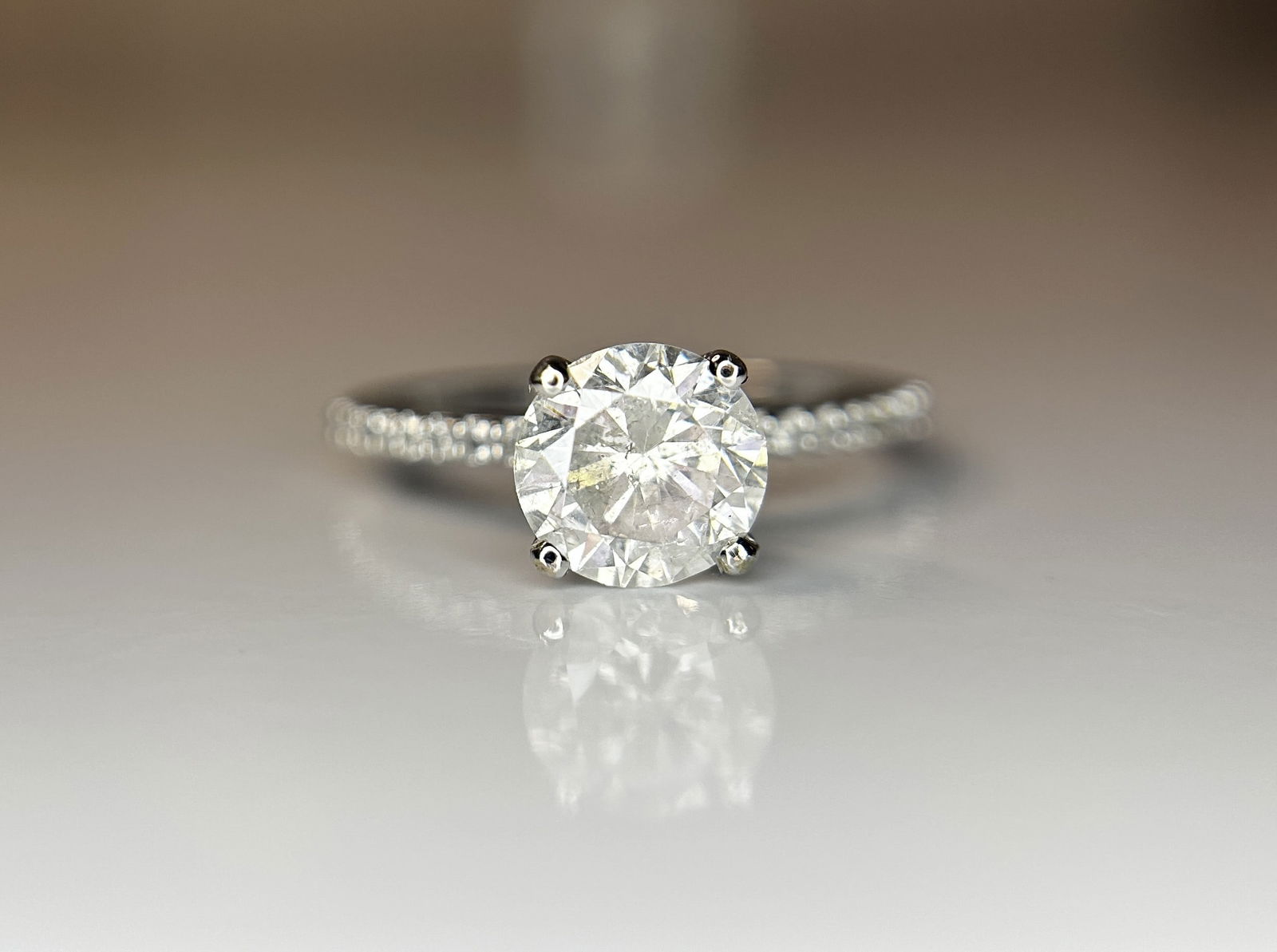 Beautiful 1.82ct Untreated Natural Solitaire Diamond & 18k Gold - 7