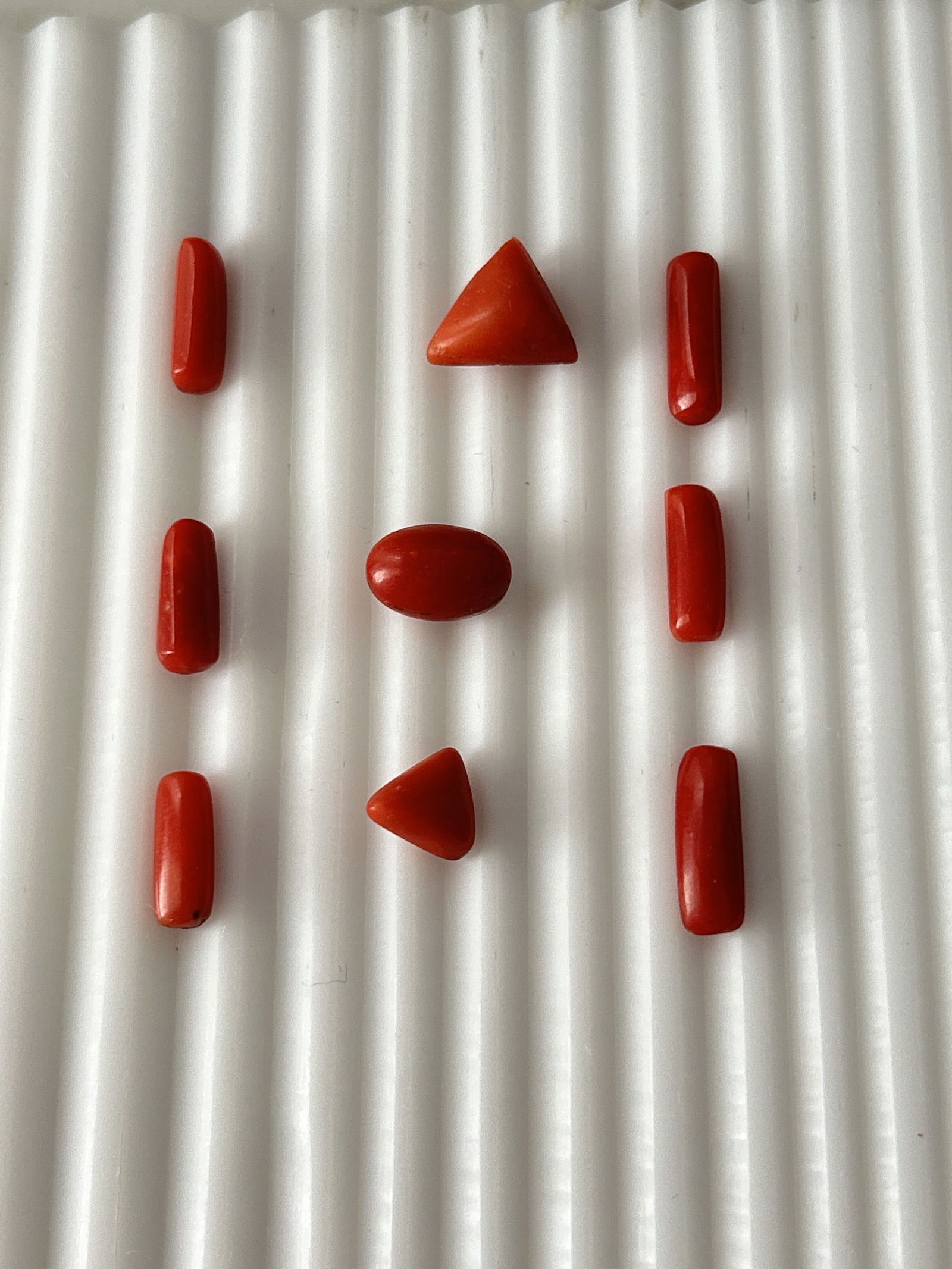 28.35ct Natural Coral: Title: 28.35ct Natural Coral Description: 28.35ct Natural Coral Ideal for rings, earrings, necklaces and bracelets Postage cost via Royal Mail next day delivery - £20 Condition: