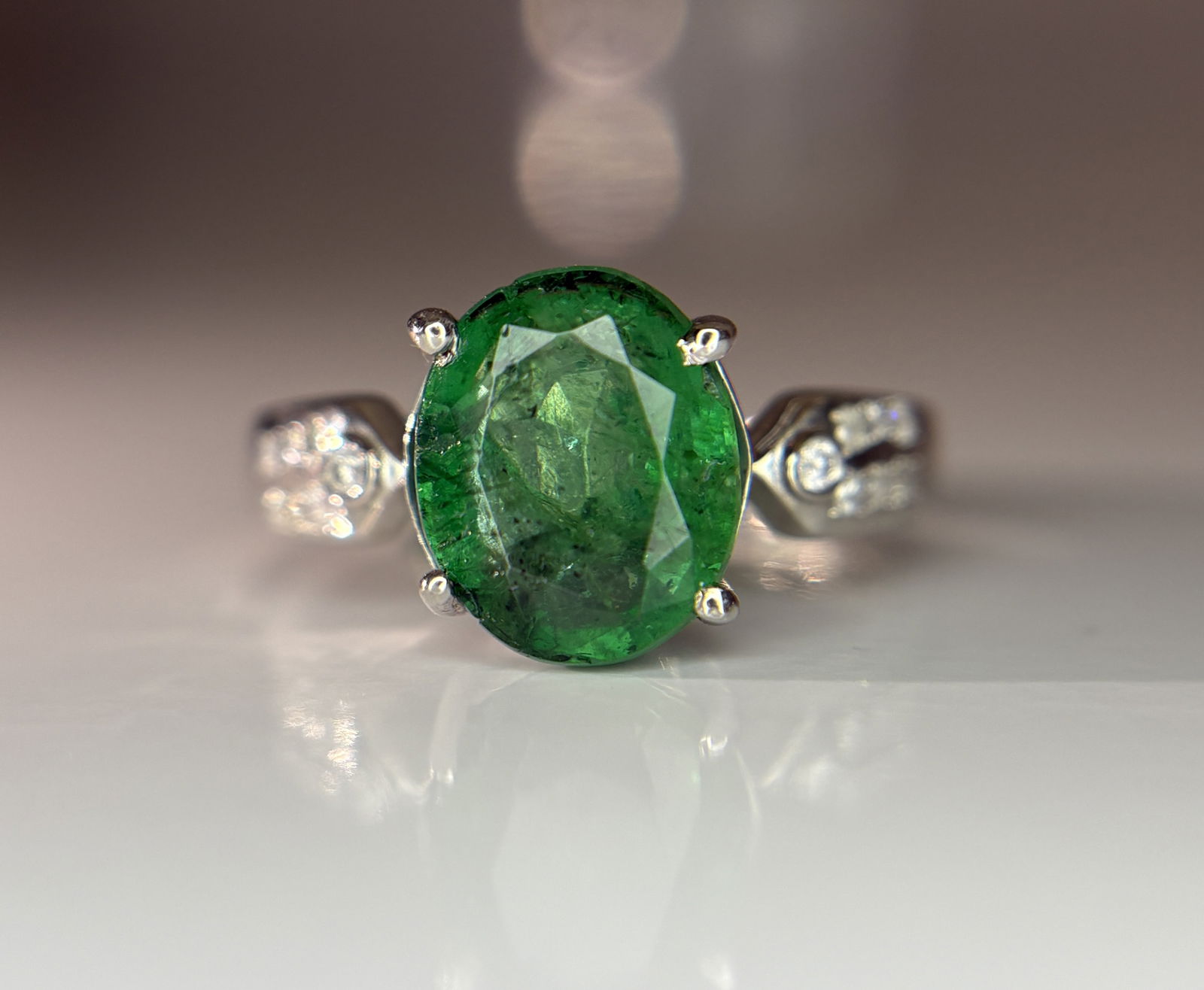 Beautiful 2.90 CT Natural Emerald Ring With Natural Diamonds & Platinum 950 - 2