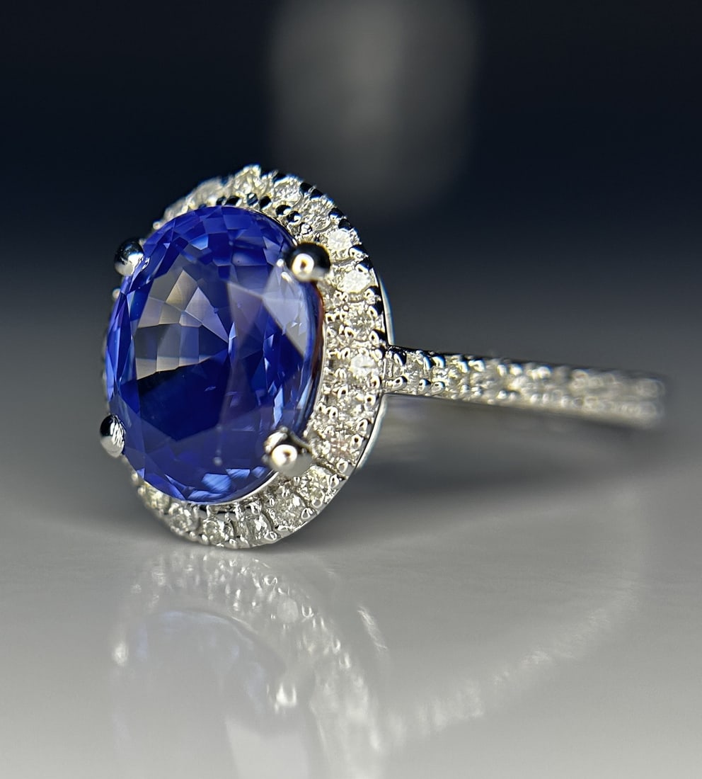 Beautiful 3.04ct Unheated Ceylon Blue Sapphire With Natural Diamonds & 18k Gold - 3
