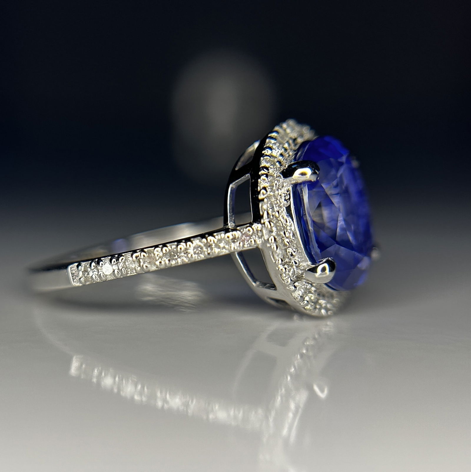 Beautiful 3.04ct Unheated Ceylon Blue Sapphire With Natural Diamonds & 18k Gold - 5