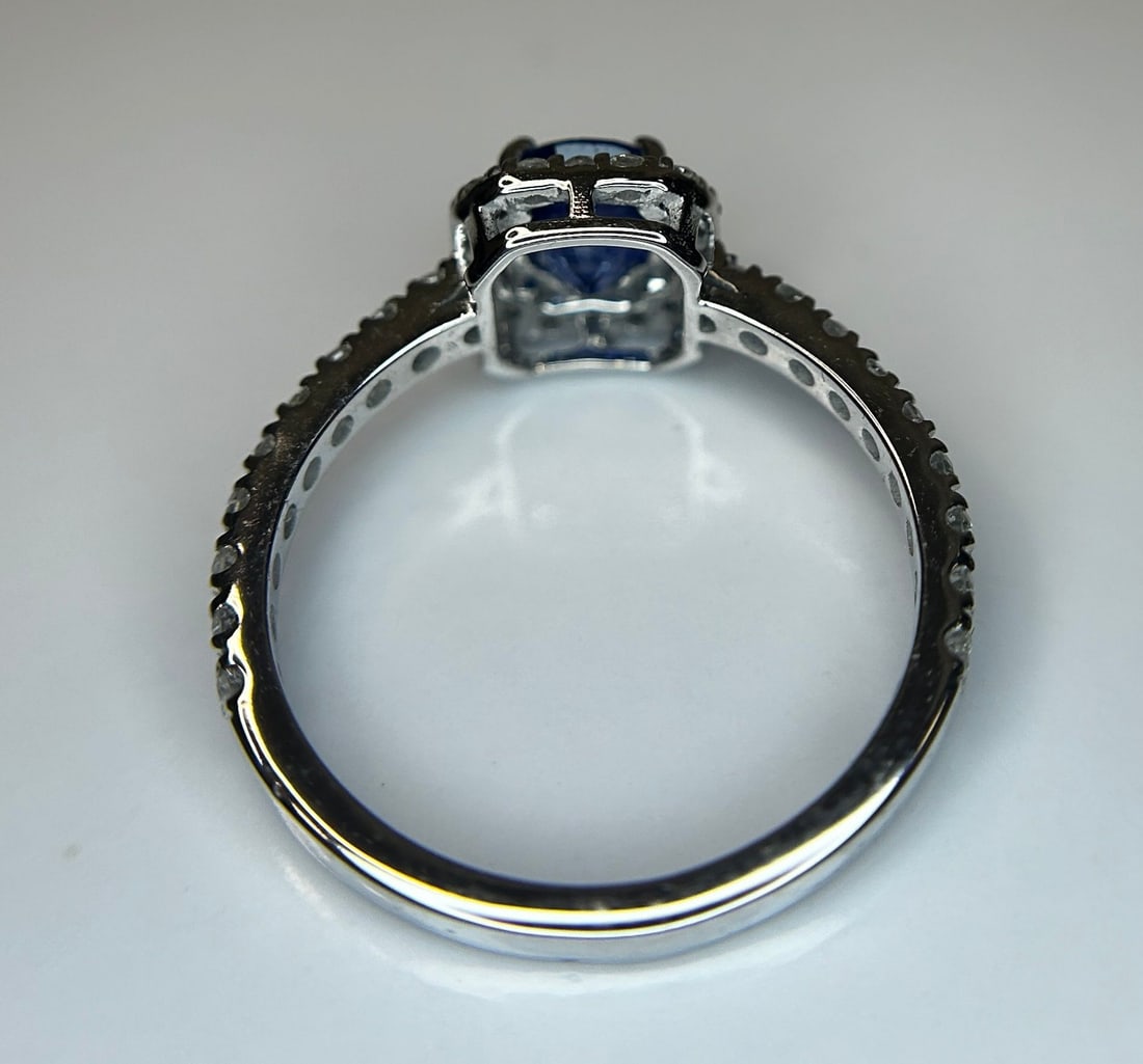 Beautiful Natural Ceylon Royal Blue Sapphire W Natural Diamonds & 18k Gold - 4