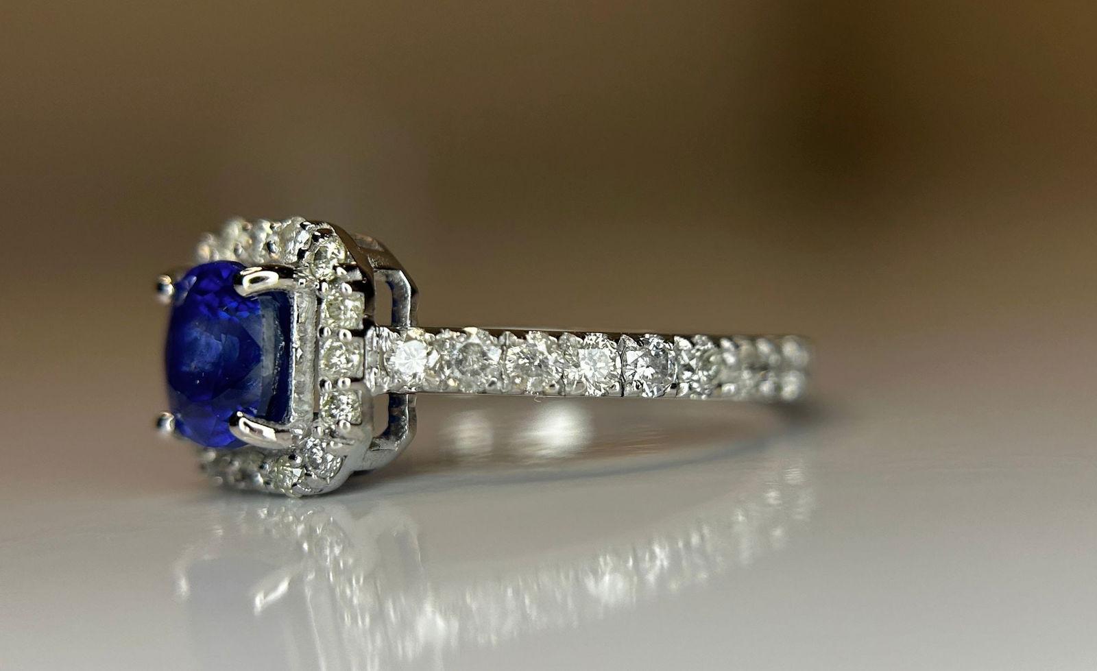 Beautiful Natural Ceylon Royal Blue Sapphire W Natural Diamonds & 18k Gold - 6