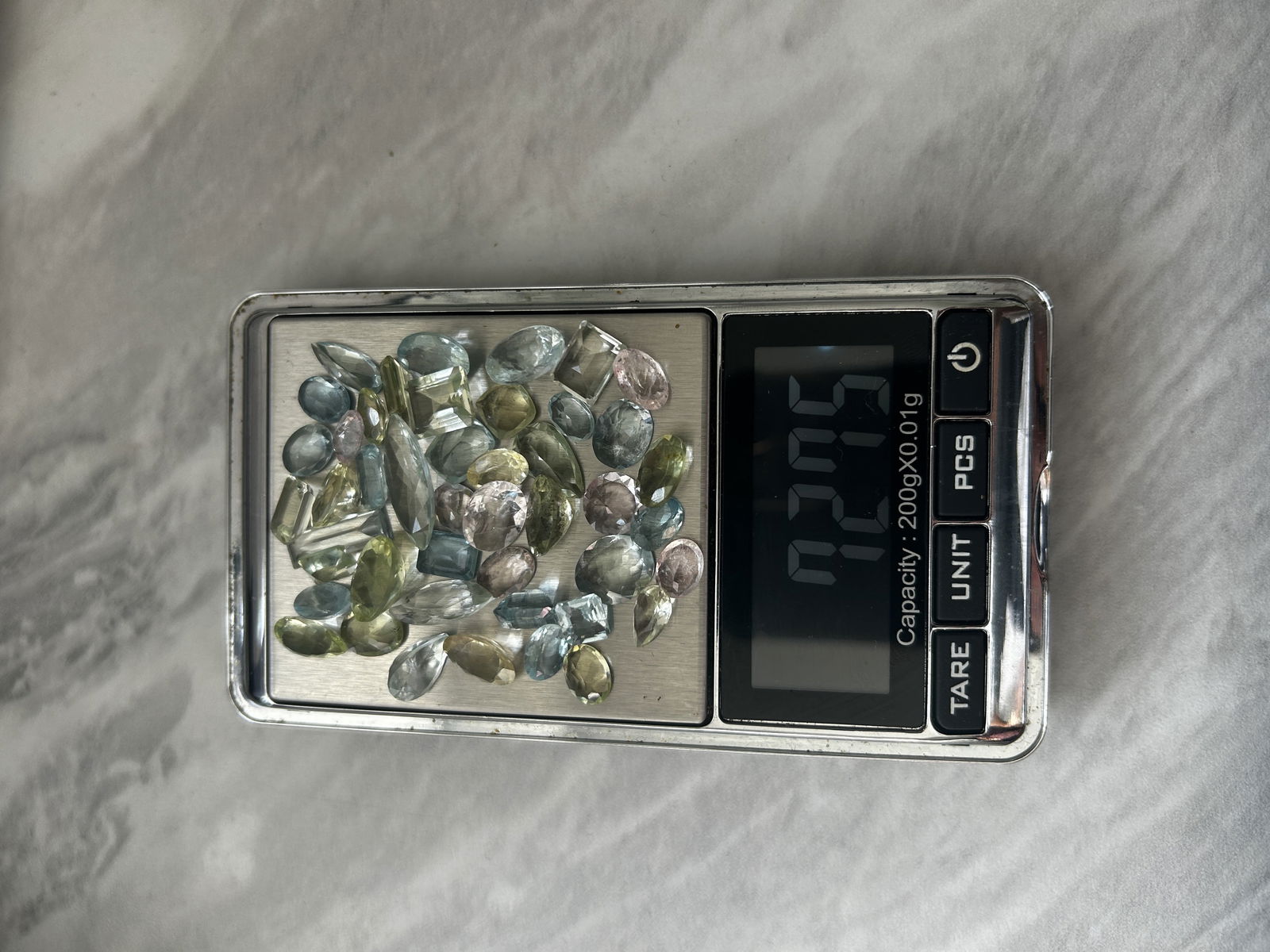 72.75ct Natural Blue and Green Aquamarine and Pink Morganite - 8