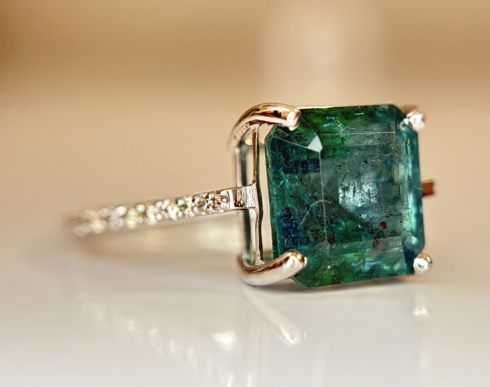 Beautiful 3.92 CT Natural Emerald Ring With Natural Diamonds & Platinum 950 - 2