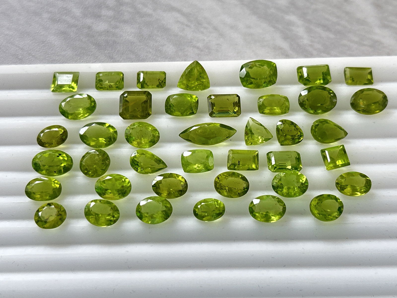 87.85ct Natural Peridot (1 of 6)