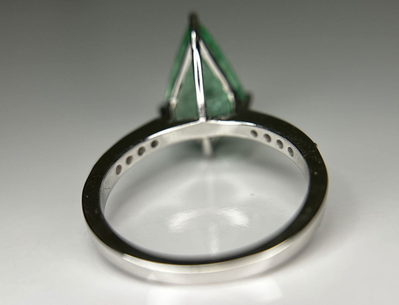 Beautiful Natural Columbian Emerald 3.63 CT With Natural Diamonds & 14k Gold - 5