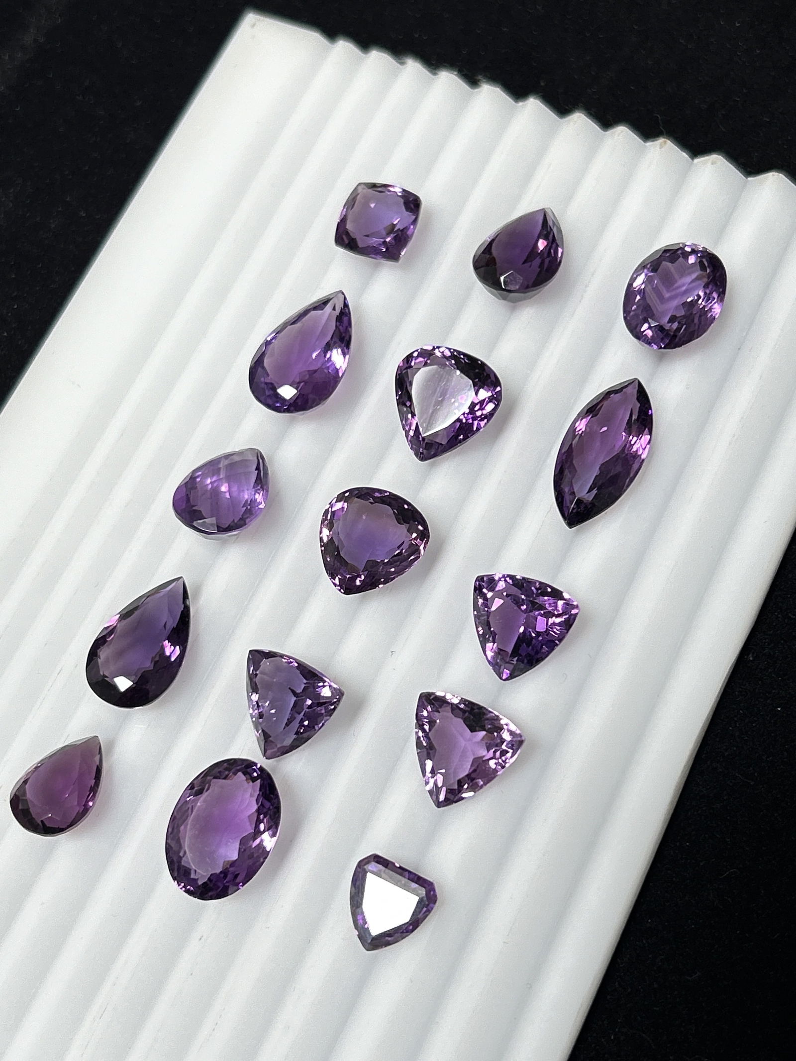137.75ct Natural Amethyst - 5