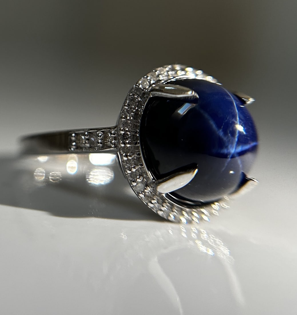 Beautiful 8.63 CT Unheated Ceylon Star Blue Sapphire With Natural Diamonds & 18k Gold - 5