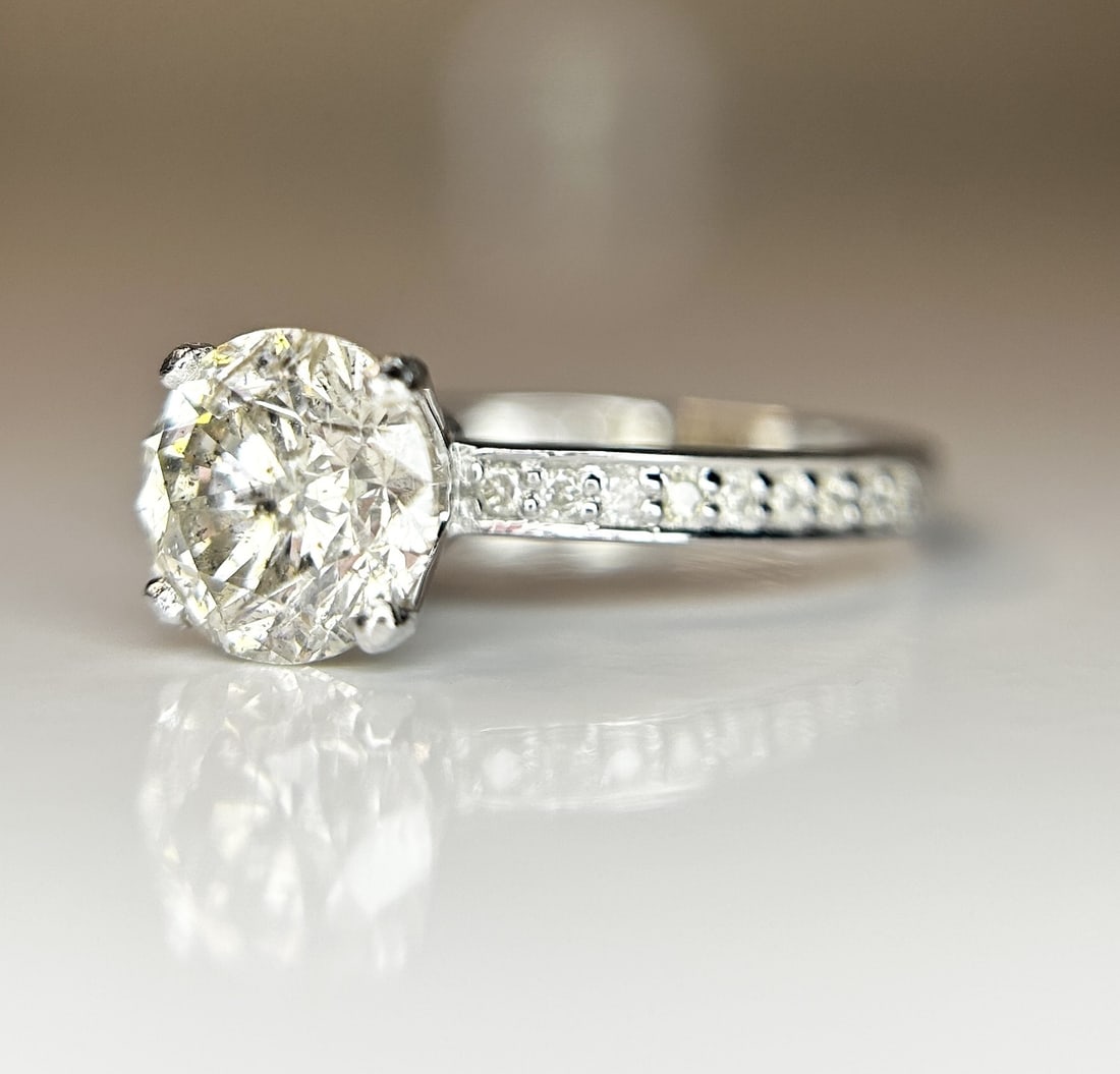 Beautiful 1.70ct Untreated Natural Solitaire Diamond & 18k Gold - 2