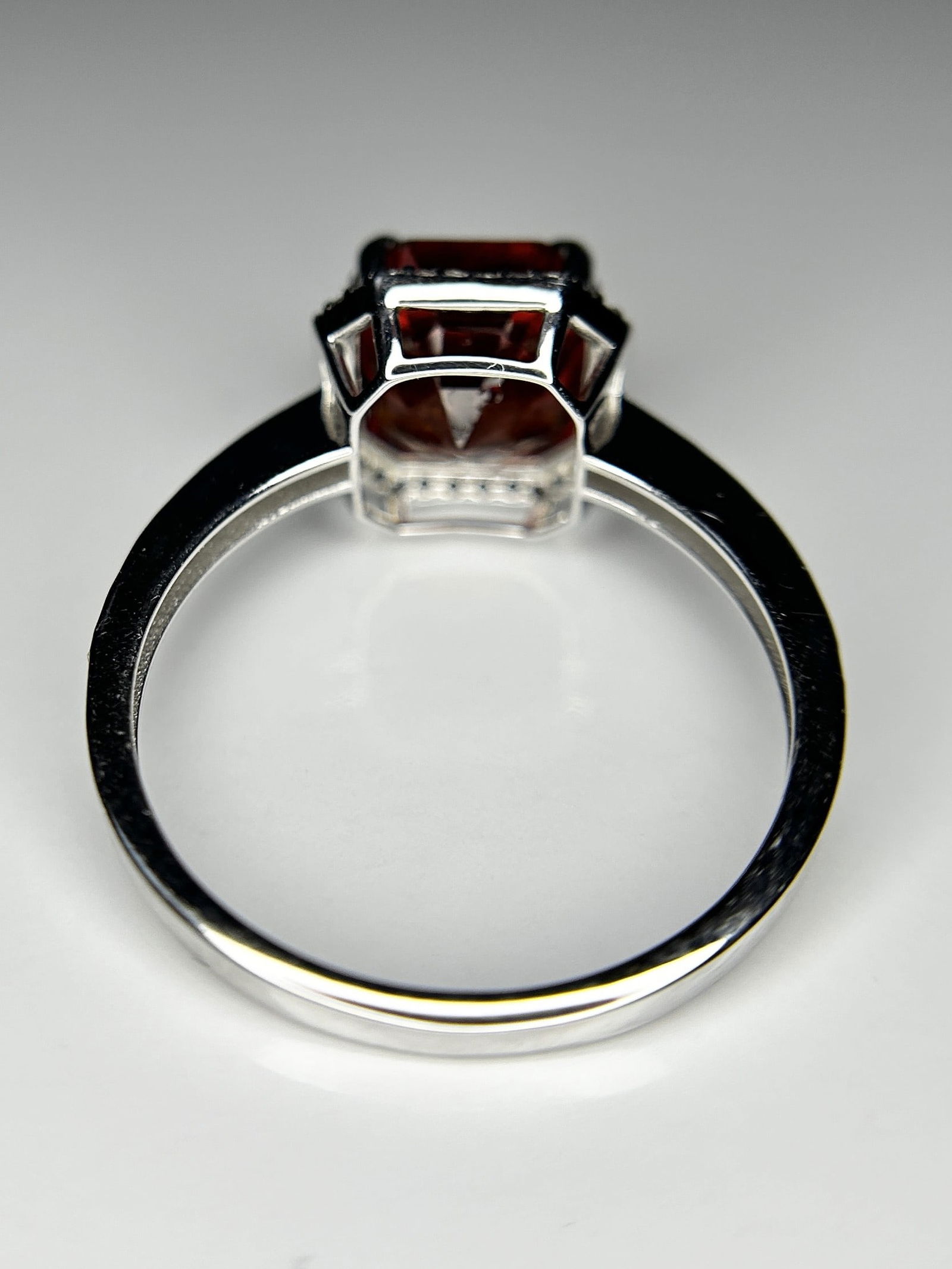 Beautiful 3.55 CT Natural Hessonite Garnet With Natural Diamonds & 18k Gold - 6