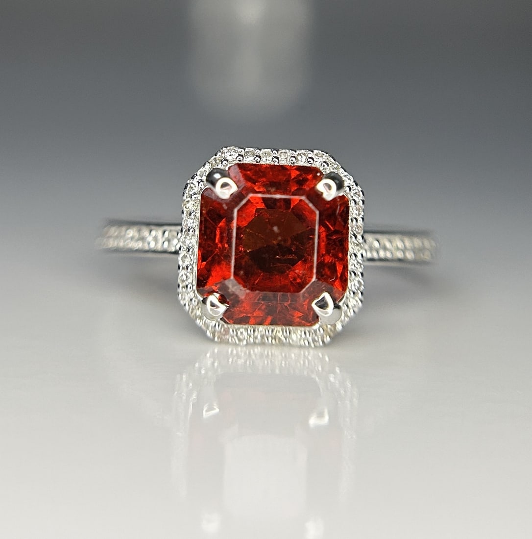 Beautiful 3.55 CT Natural Hessonite Garnet With Natural Diamonds & 18k Gold - 9