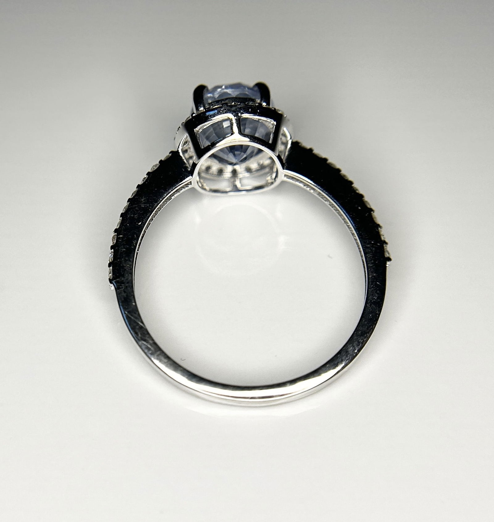 Beautiful 3.10 CT Unheated Ceylon Blue Sapphire With Natural Diamonds & 18k Gold - 5