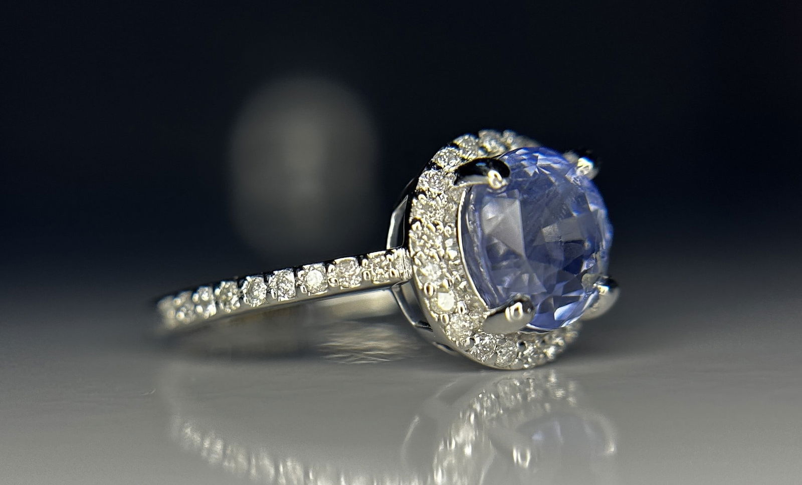 Beautiful 3.10 CT Unheated Ceylon Blue Sapphire With Natural Diamonds & 18k Gold - 7