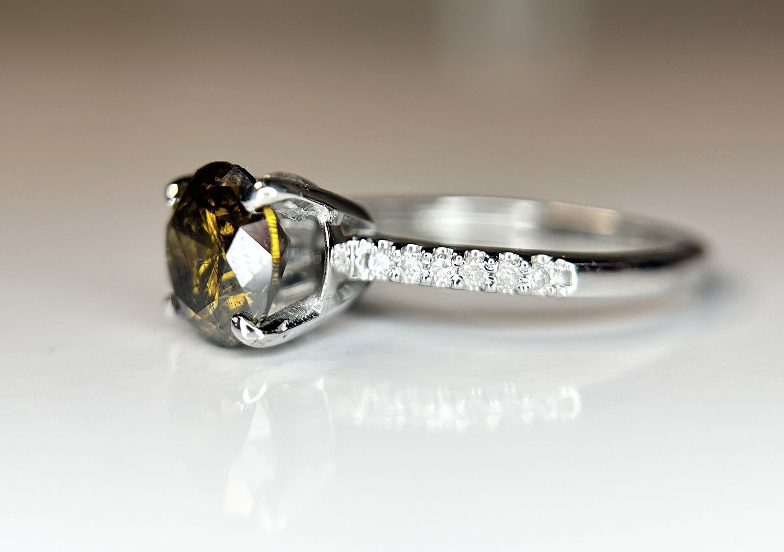 Beautiful 1.86ct Untreated Natural Champagne Solitaire Diamond & 18k Gold - 4