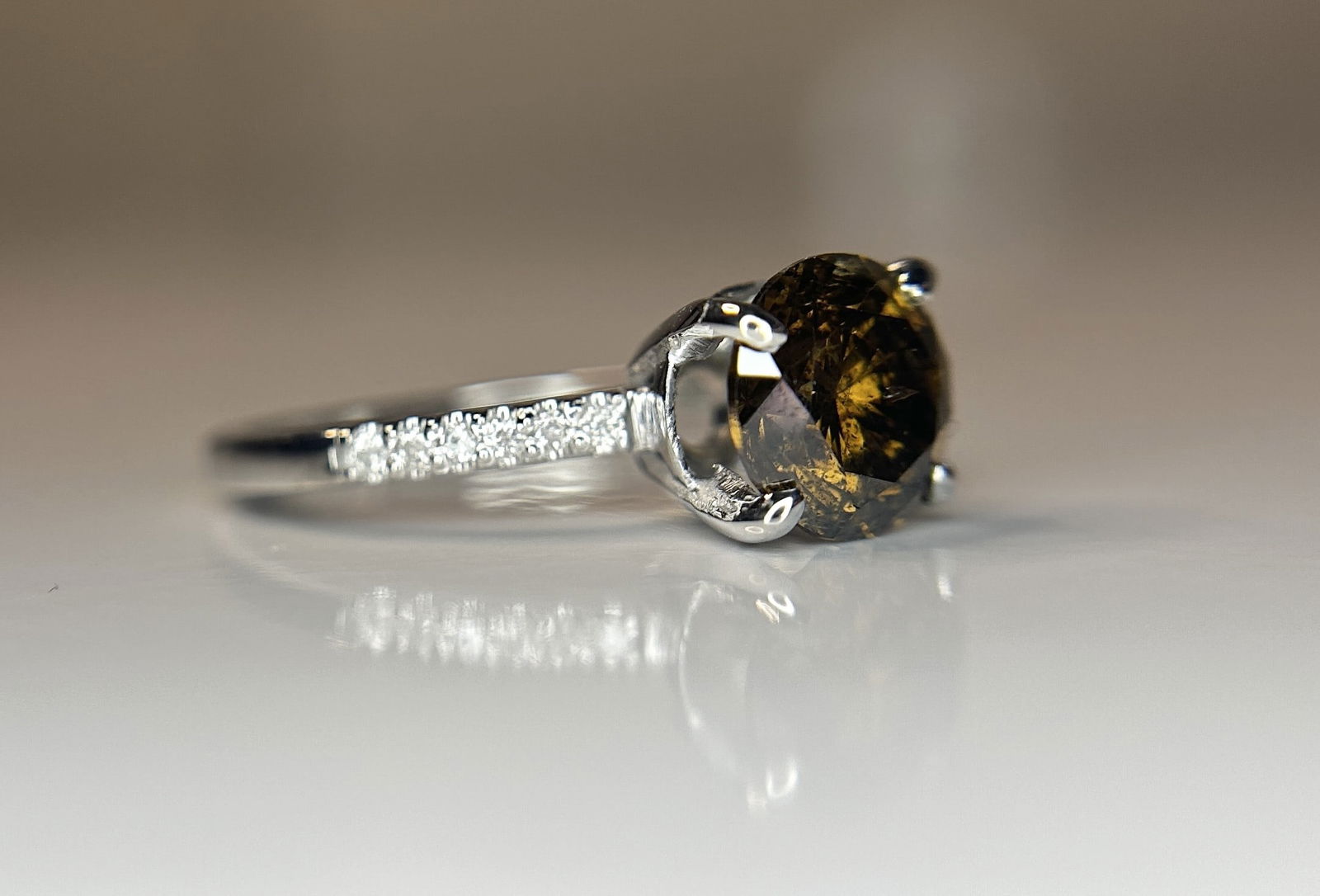 Beautiful 1.86ct Untreated Natural Champagne Solitaire Diamond & 18k Gold - 7