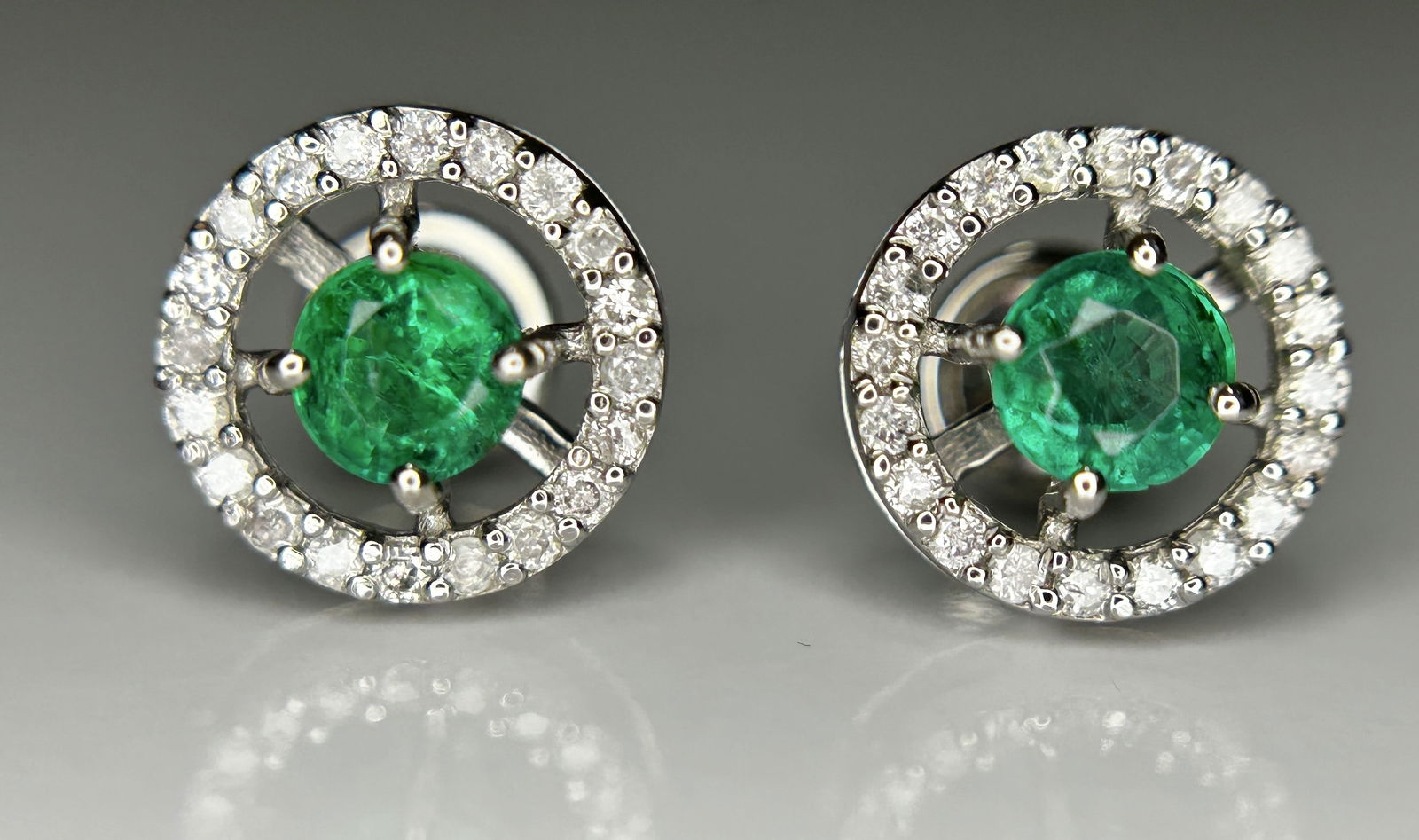 Beautiful 0.53ct Natural Emerald Halo Set Stud Earrings, Diamonds In Platinum 950 (1 of 9)
