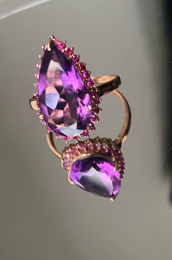 Beautiful Natural Amethyst 4.55Ct With Natural Burma Ruby & 18k White Gold: Title: Beautiful Natural Amethyst 4.55Ct With Natural Burma Ruby & 18k White Gold Description: Beautiful Natural Amethyst 4.55Ct With Natural Diamonds & 18k White Gold. Very