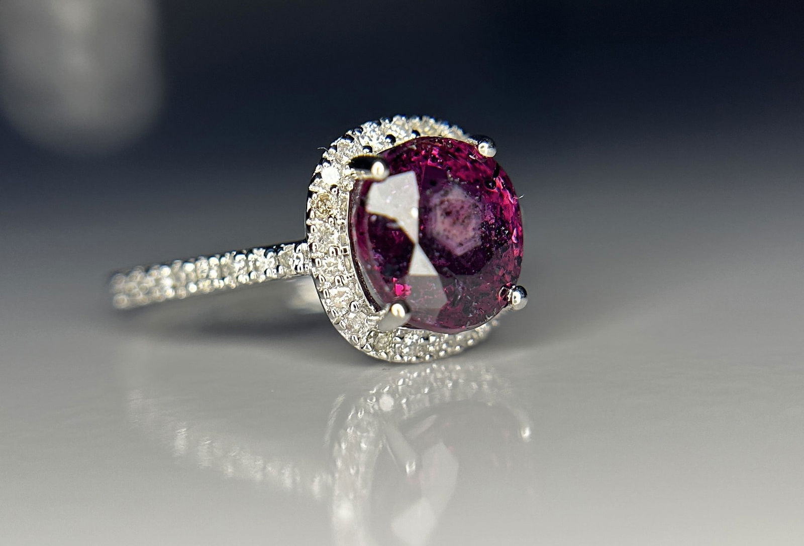 Beautiful 3.09 CT Unheated Old Burma Ruby With Natural Diamonds & 18k Gold - 7