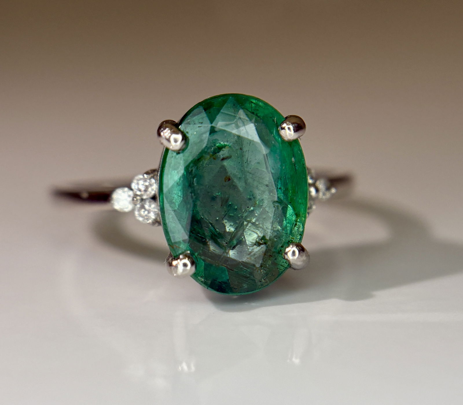 Beautiful 2.77 CT Natural Emerald Ring With Natural Diamonds & Platinum 950 - 5