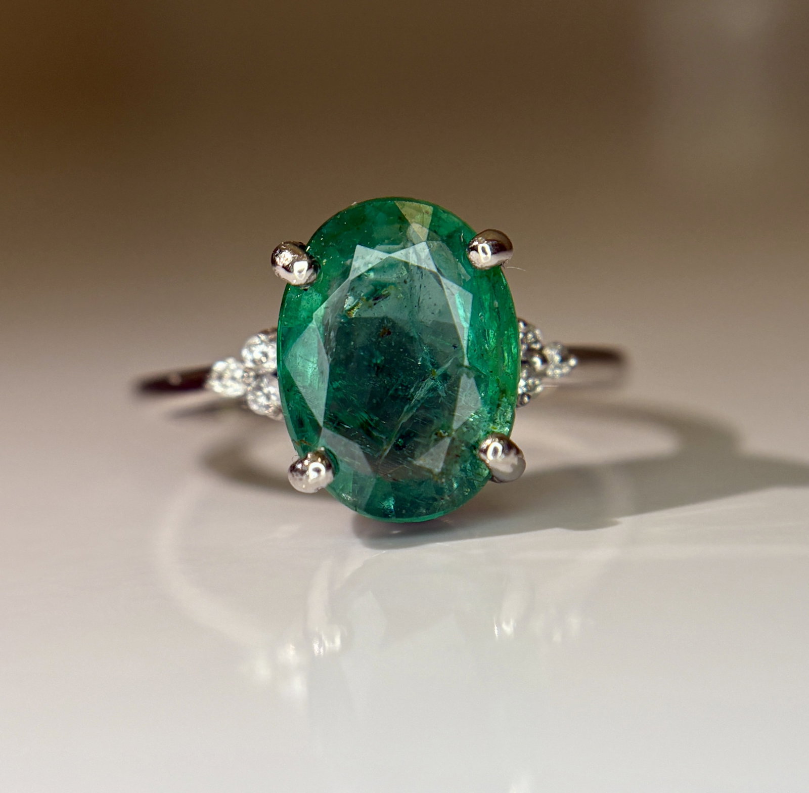 Beautiful 2.77 CT Natural Emerald Ring With Natural Diamonds & Platinum 950 - 8