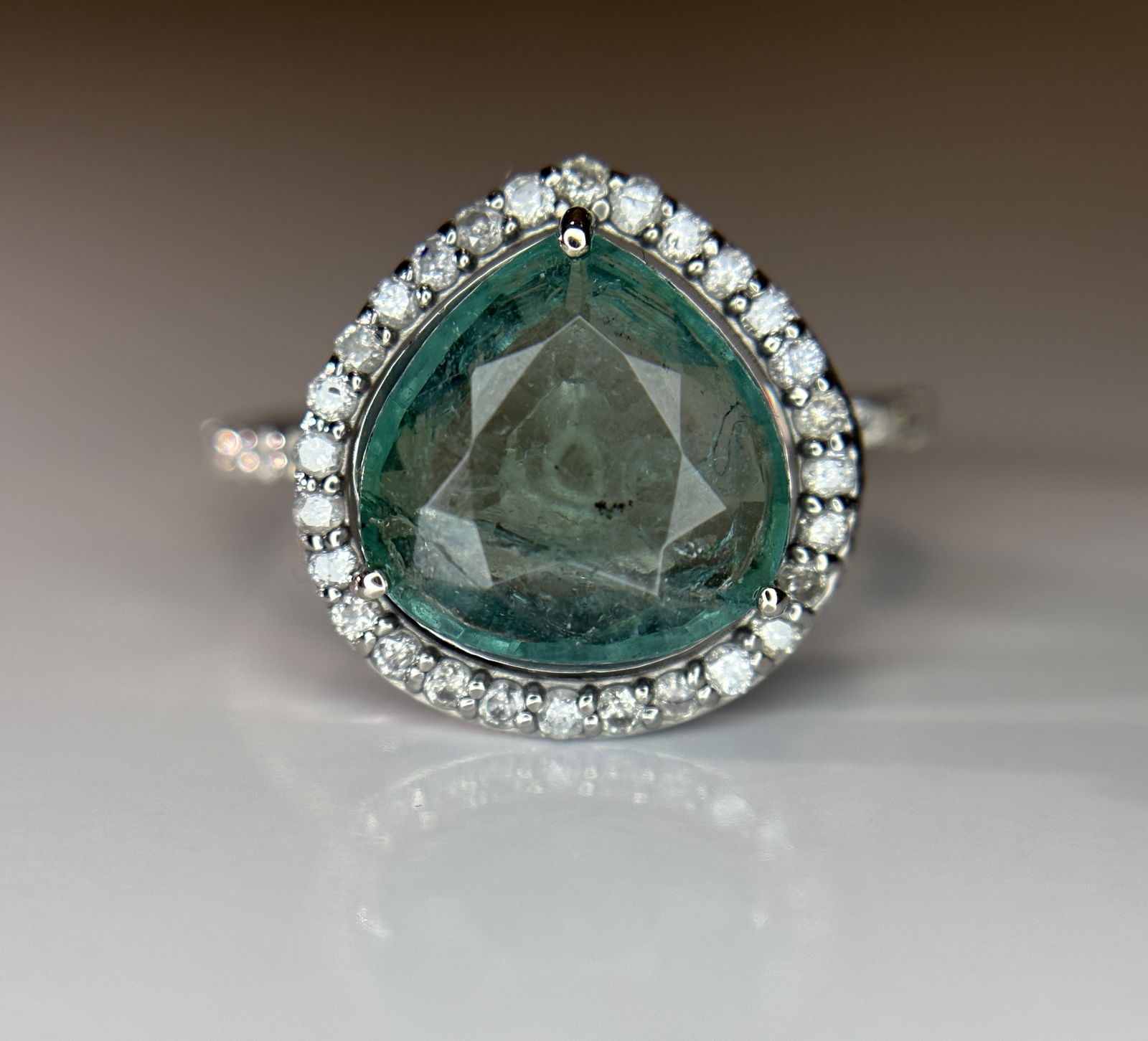 Beautiful 2.86 CT Natural Emerald Ring With Natural Diamonds & Platinum 950 - 2