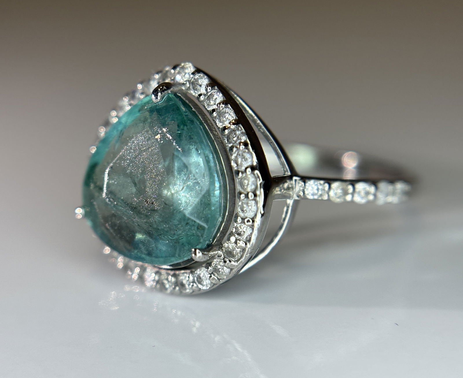 Beautiful 2.86 CT Natural Emerald Ring With Natural Diamonds & Platinum 950 - 5