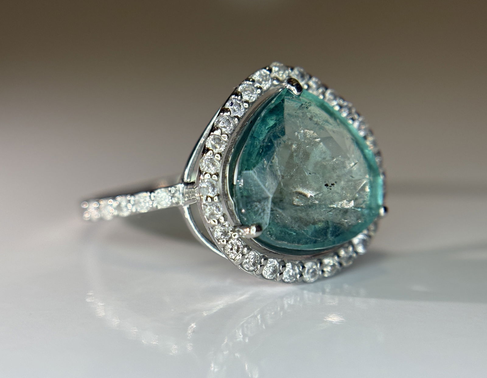 Beautiful 2.86 CT Natural Emerald Ring With Natural Diamonds & Platinum 950 - 7