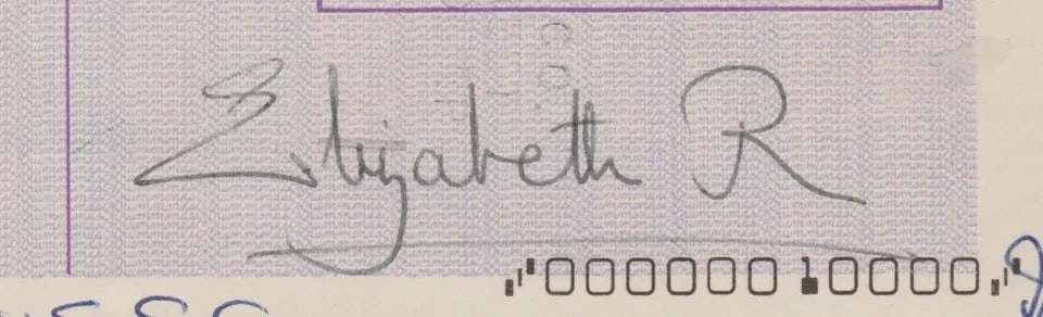 Royalty Queen Mother signed cheque May 1977 Elizabeth R on Messrs Drummond Royal Bank of Scotland - 2