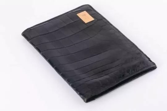 Royalty A Cartier crocodile wallet from Wallis Windsor & Edward Windsor abdicated Edward VIII. - 7