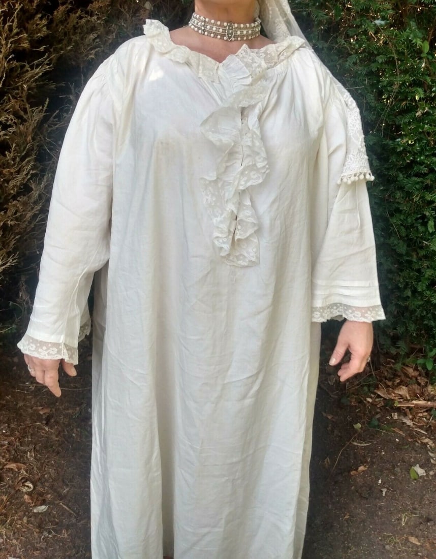 Royalty Queen Victoria's Nightdress 100% Cotton Embroidered CROWMN above VR No 36 being No 36 of - 4