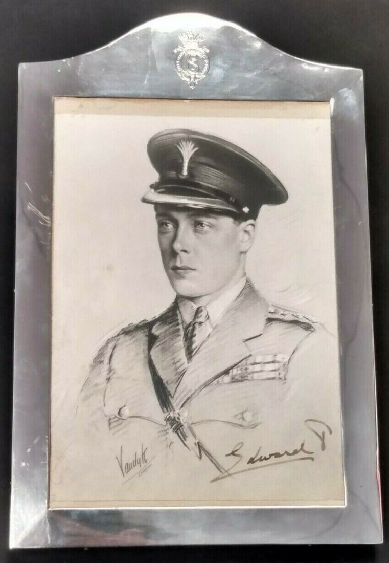 Royalty Signed Edward P mounted in silver wooden easel backed frame. Made by silversmiths Alfred: Title: Royalty Signed Edward P mounted in silver wooden easel backed frame. Made by silversmiths Alfred Description: Royalty Signed Edward P mounted in silver wooden easel backed frame. Made by