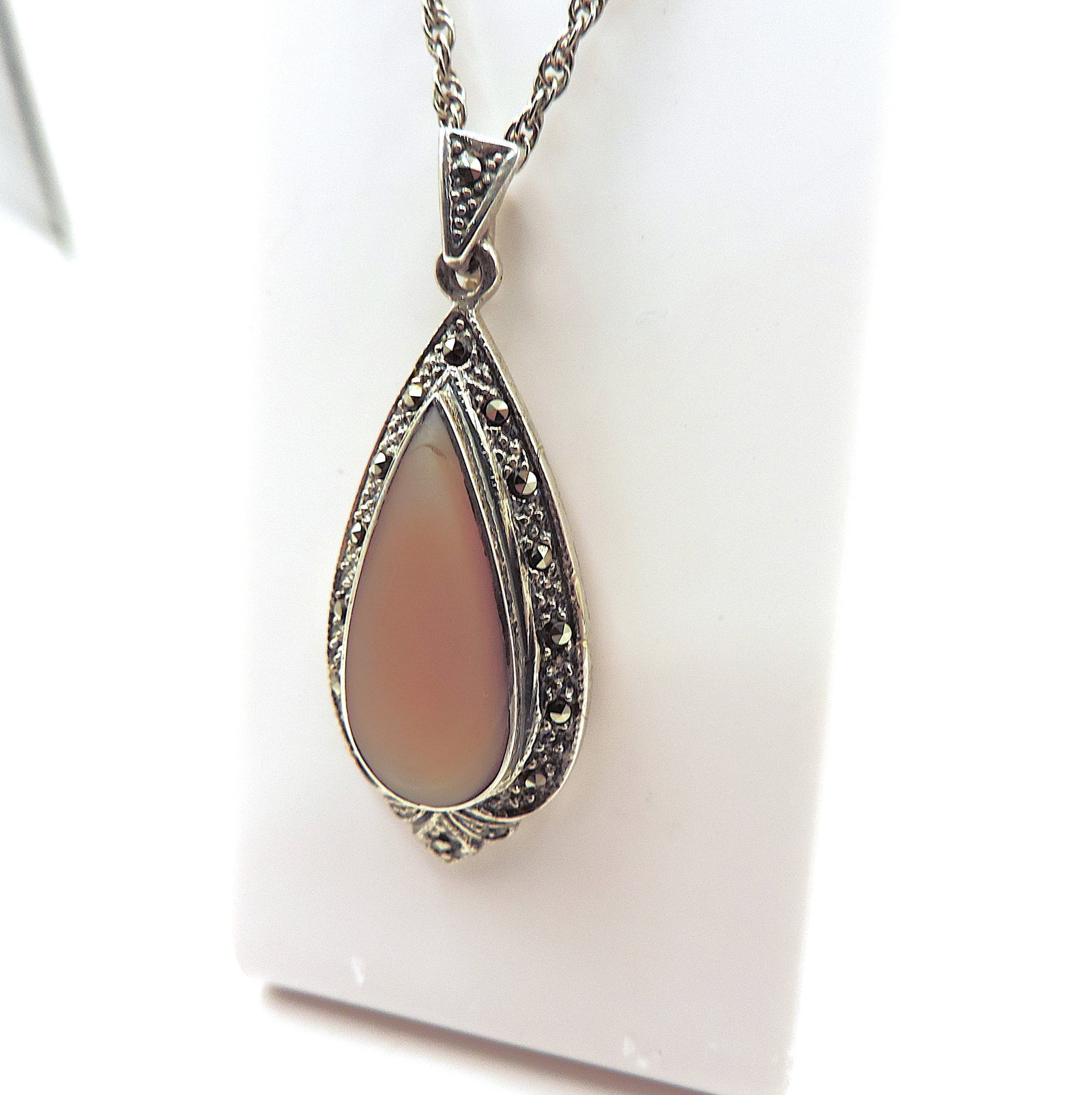 Vintage Sterling Silver Mother of Pearl Pendant Necklace - 3