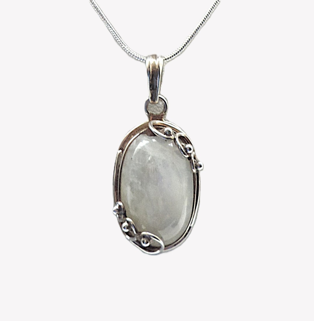 Vintage Artisan Cabochon Moonstone Sterling Silver Pendant Necklace - 3