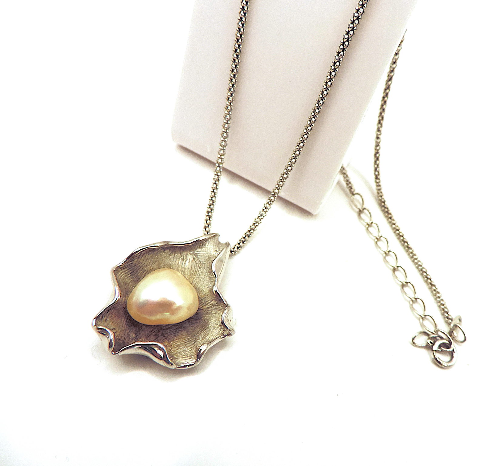 Artisan 925 Sterling Silver Cultured Pearl Pendant Necklace - 7