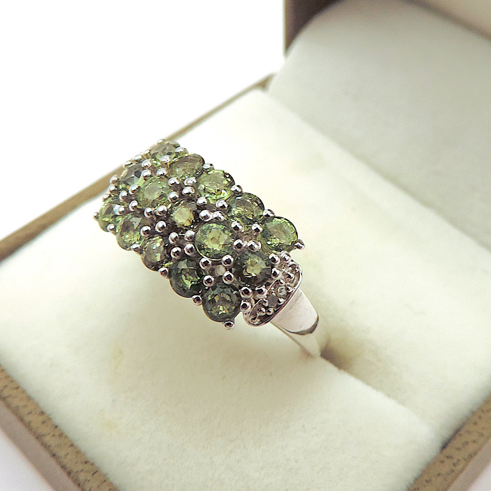 Sterling Silver Green Sapphire & Diamond Ring New With Gift Pouch - 2